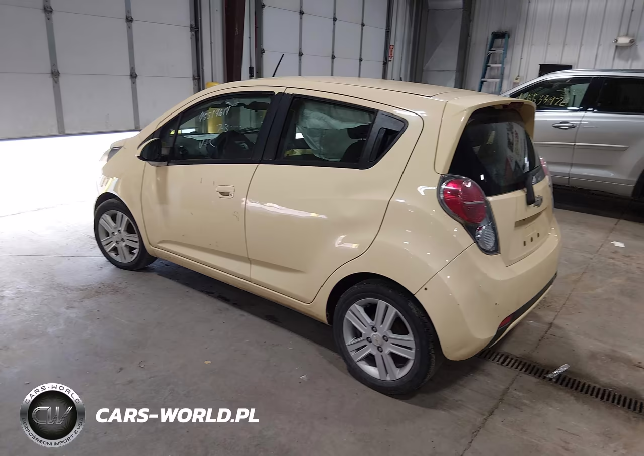 2014 Chevrolet Spark Ls Auto VIN:KL8CB6S95EC574727 - 3