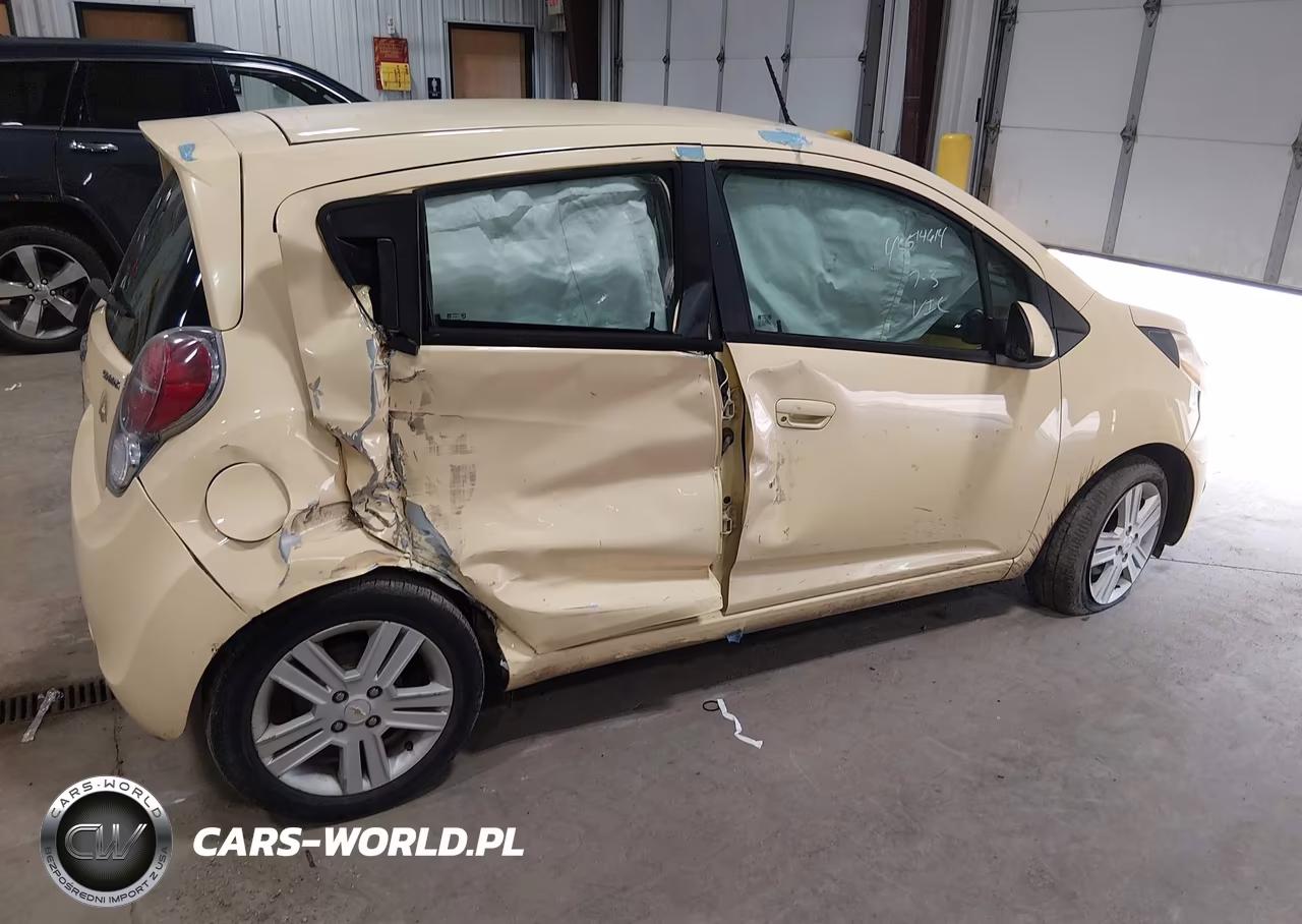 2014 Chevrolet Spark Ls Auto VIN:KL8CB6S95EC574727 - 4