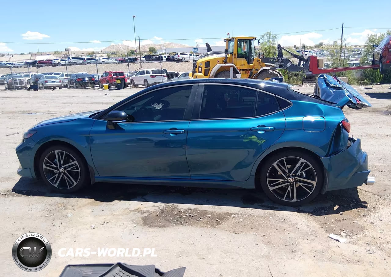 2025 Toyota Camry Xse VIN:4T1DAACK7SU173619 - 14