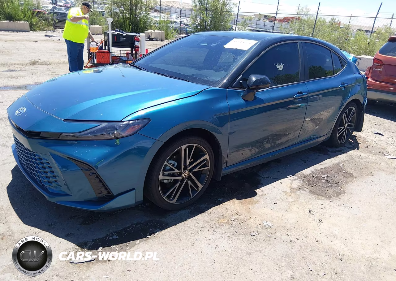 2025 Toyota Camry Xse VIN:4T1DAACK7SU173619 - 2