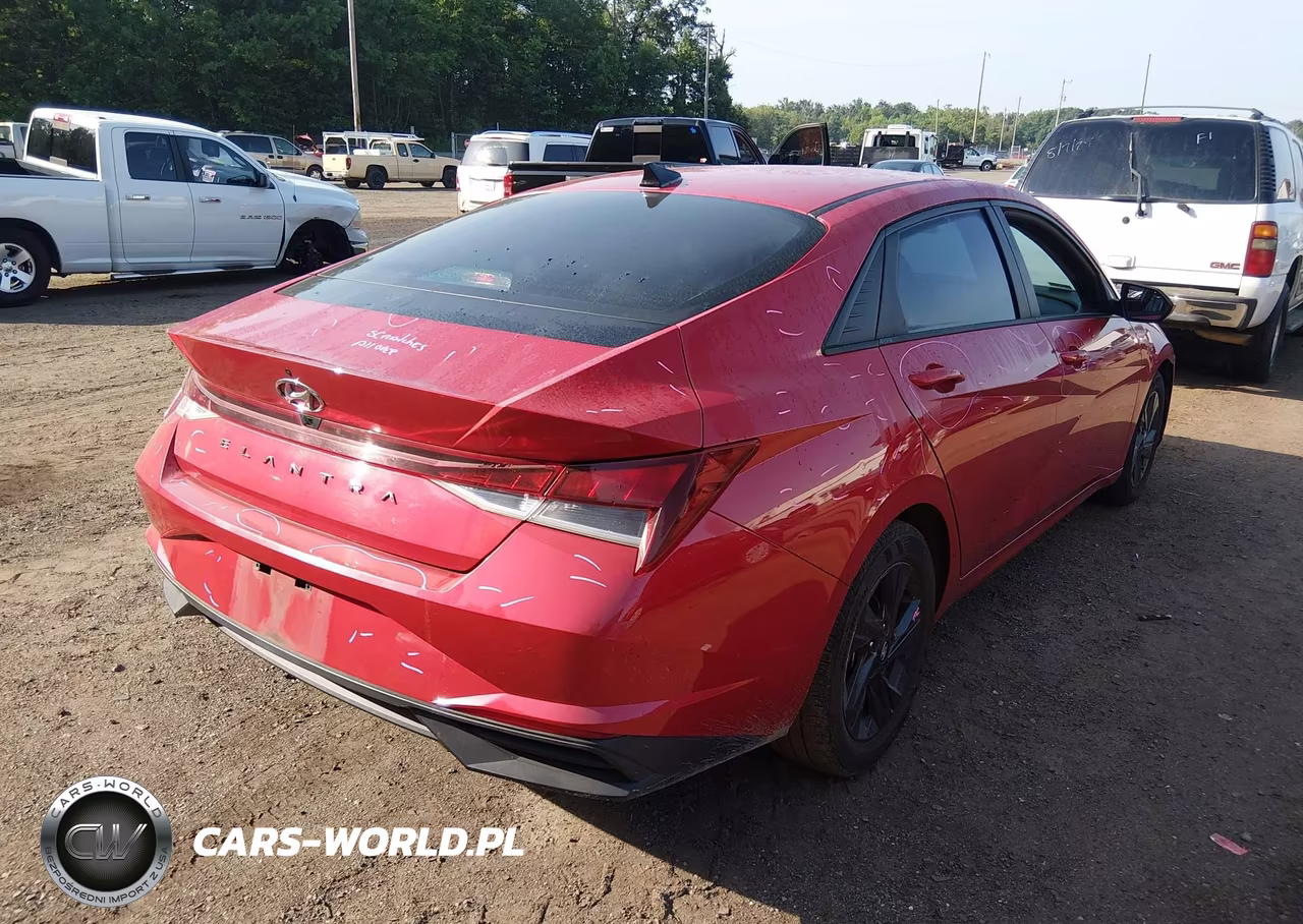 2021 Hyundai Elantra Sel VIN:5NPLM4AG2MH000255 - 4