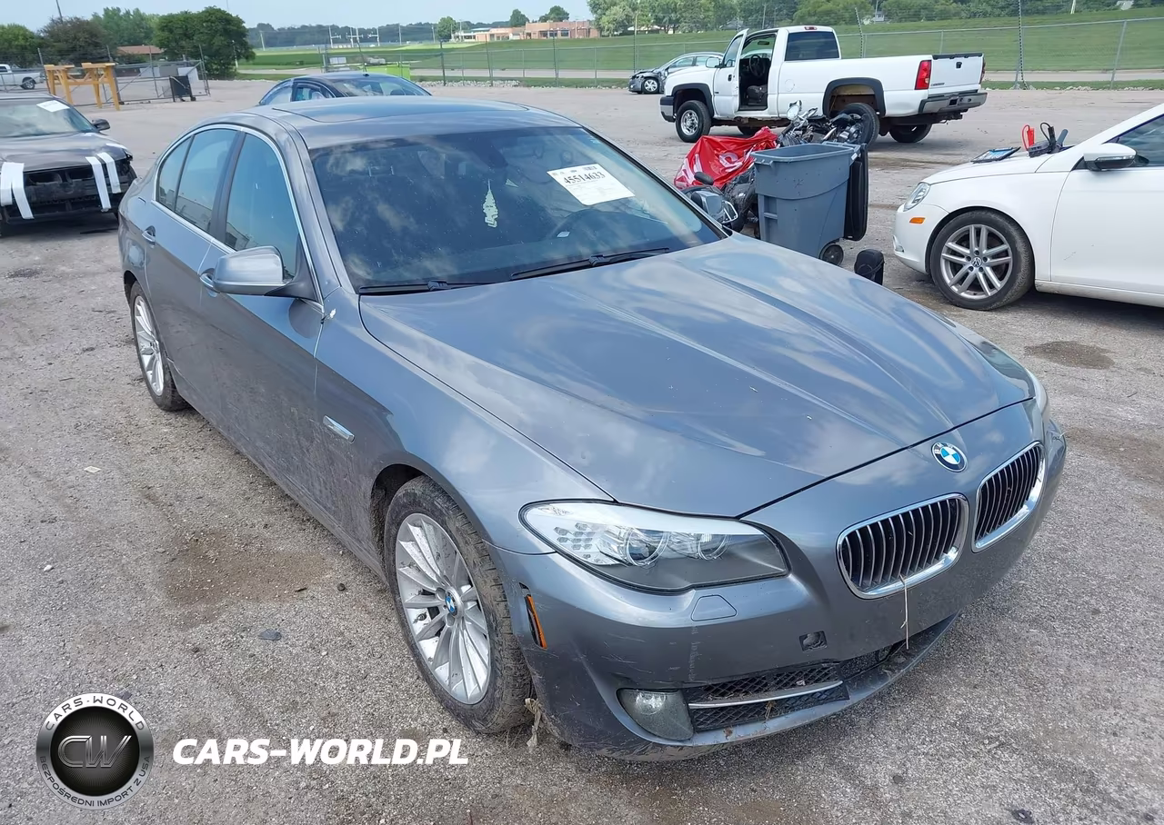 2013 BMW 535I xDrive – zdjęcie 1 z 17