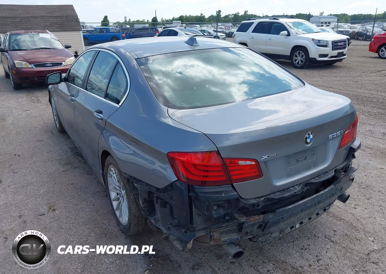 2013 BMW 535I xDrive VIN:WBAFU7C55DDU67523 - 3