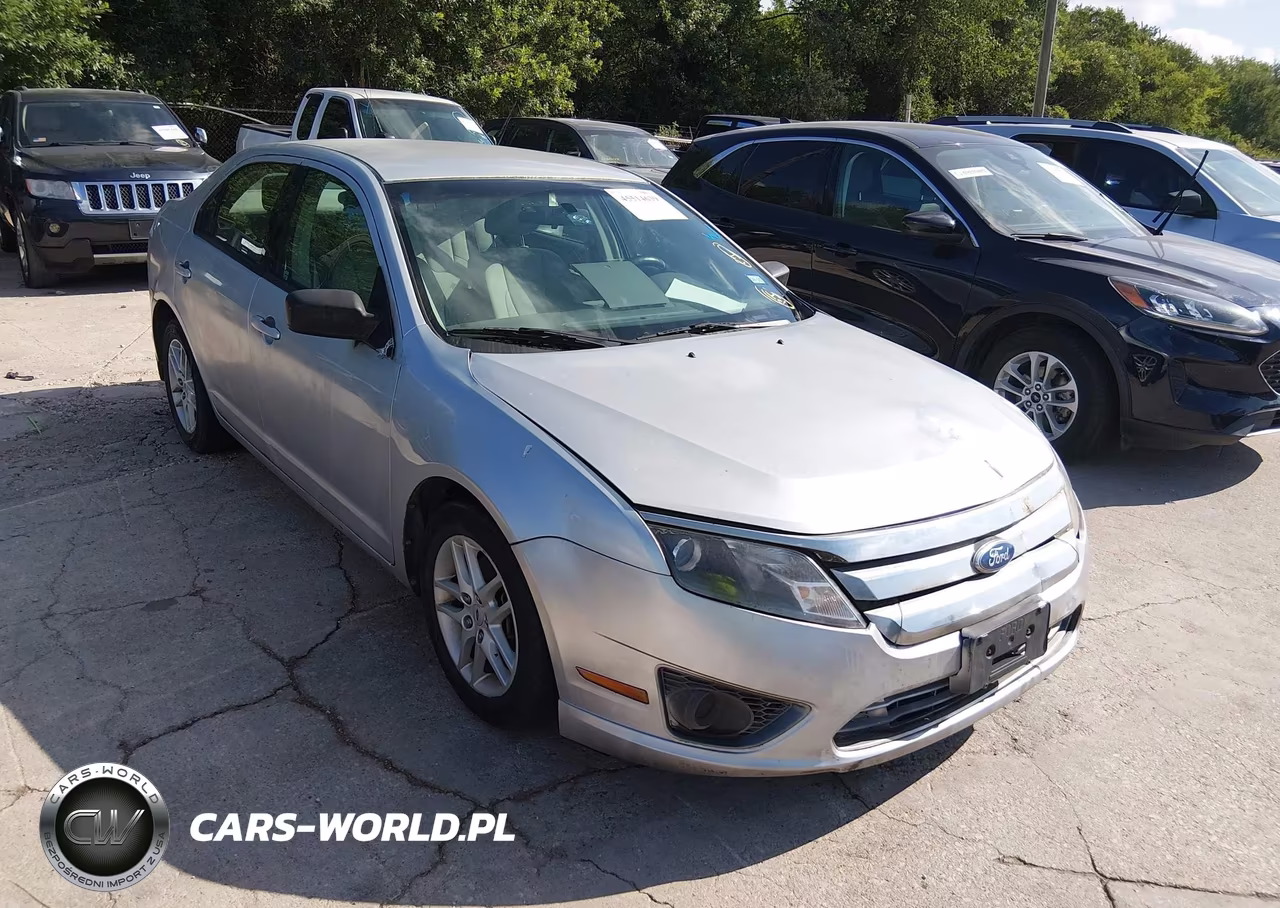 2011 Ford Fusion S