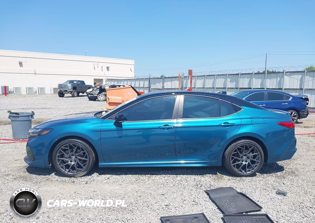 2026 Toyota Camry Xse VIN:4T1DAACK2TU240774 - 14