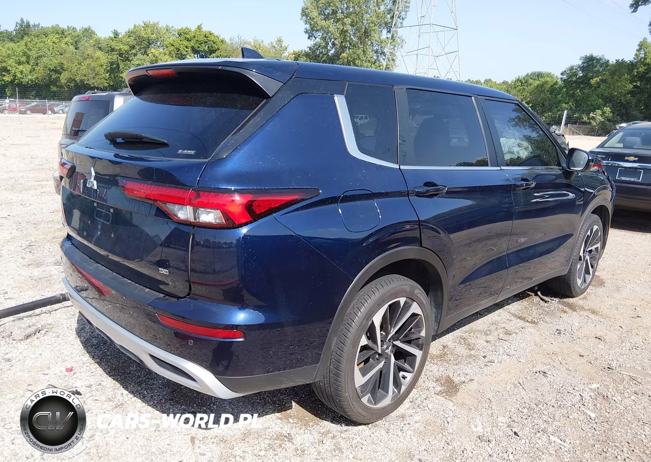 2024 Mitsubishi Outlander Se 2.5 S-Awc-Se Black Edition S-Awc-Se Black Edition W-Pano Roof S-Awc-Se Ralliart S-Awc VIN:JA4J4VA84RZ081226 - 4