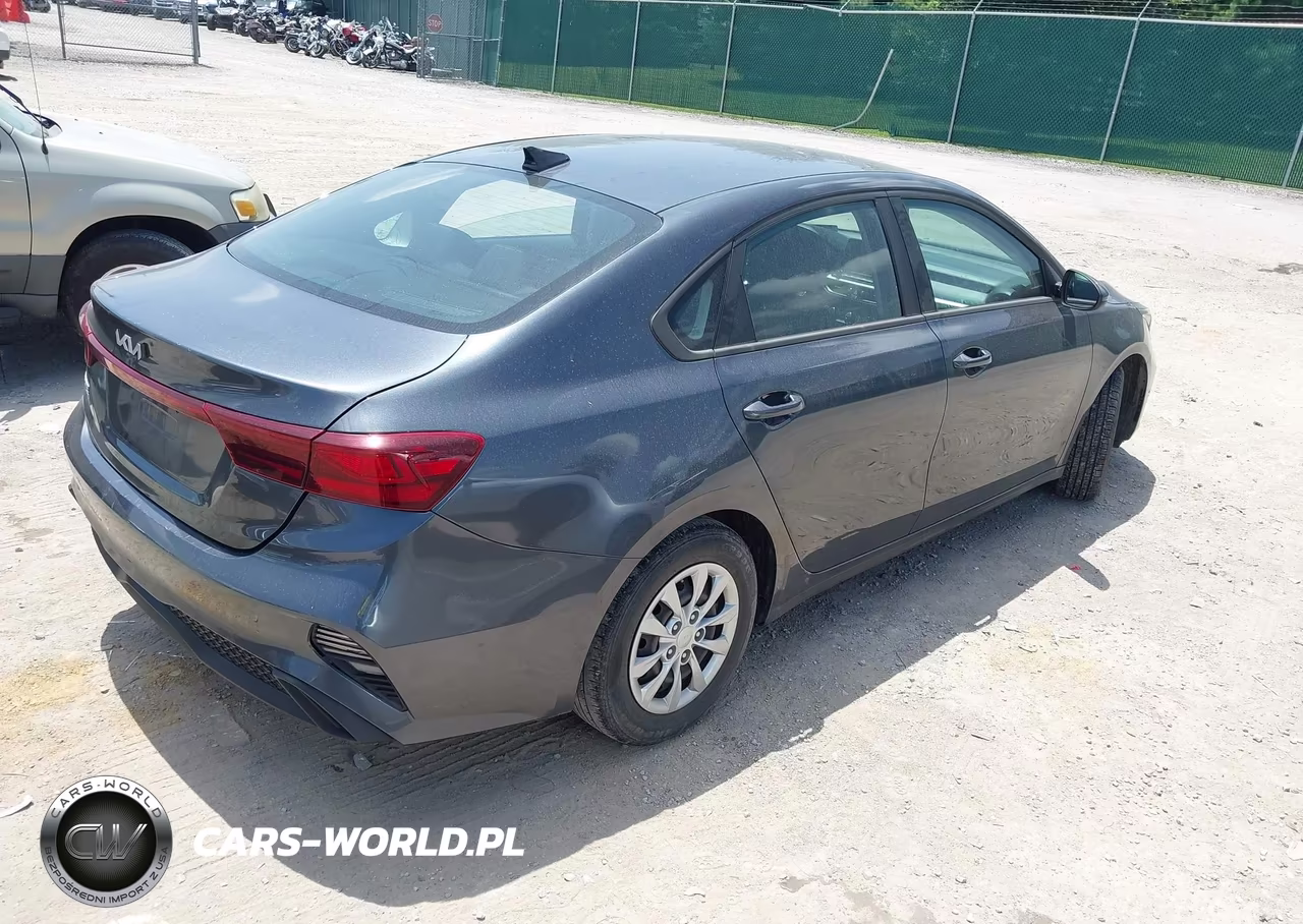 2023 Kia Forte Lx VIN:3KPF24AD4PE536688 - 4