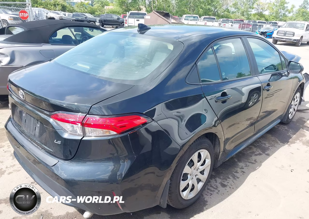 2022 Toyota Corolla Le VIN:5YFEPMAE8NP386165 - 4