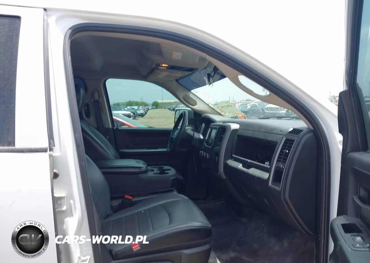 2023 Ram 1500 Classic Tradesman 4X4 5'7 Box VIN:3C6RR7KG2PG675250 - 5