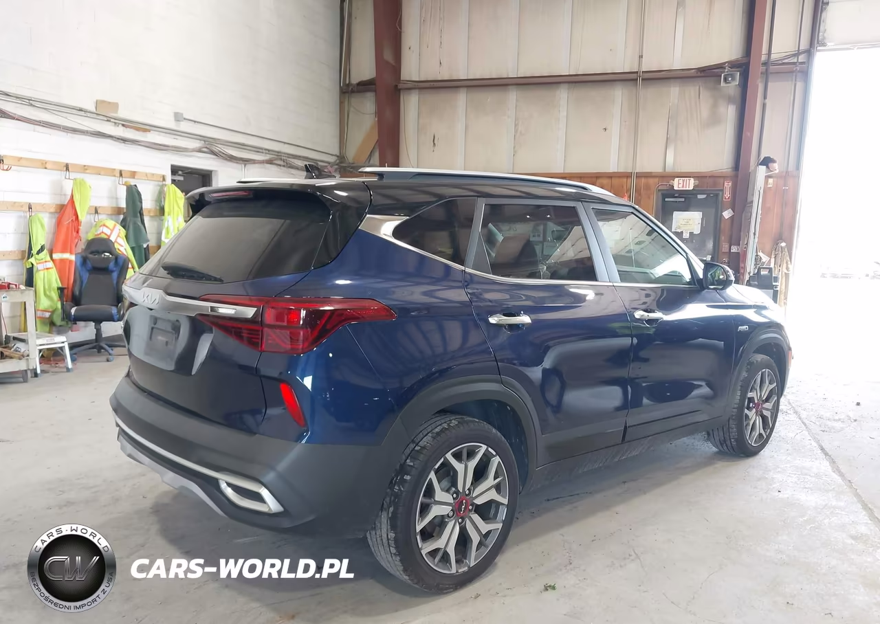 2023 Kia Seltos Sx Turbo VIN:KNDETCA23P7354854 - 4