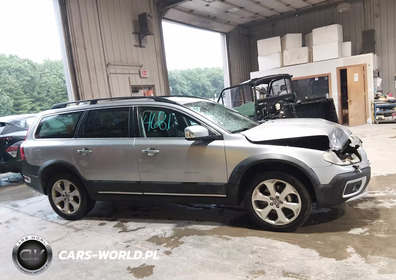 2010 Volvo Xc70 T6 VIN:YV4992BZ1A1084519 - 13