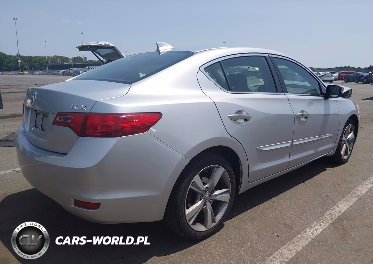2013 Acura Ilx 2.0L VIN:19VDE1F76DE012348 - 4