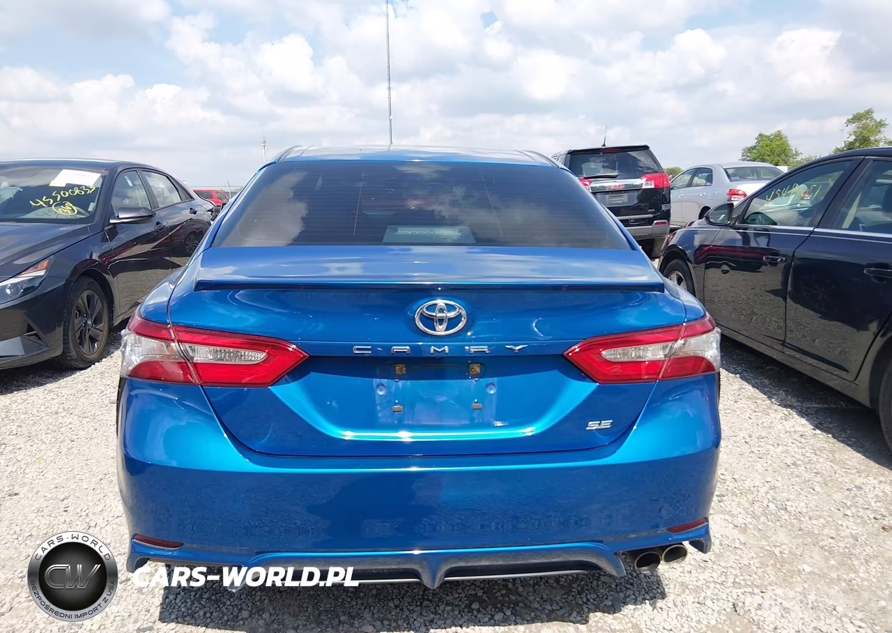 2018 Toyota Camry Se VIN:4T1B11HK9JU150115 - 16