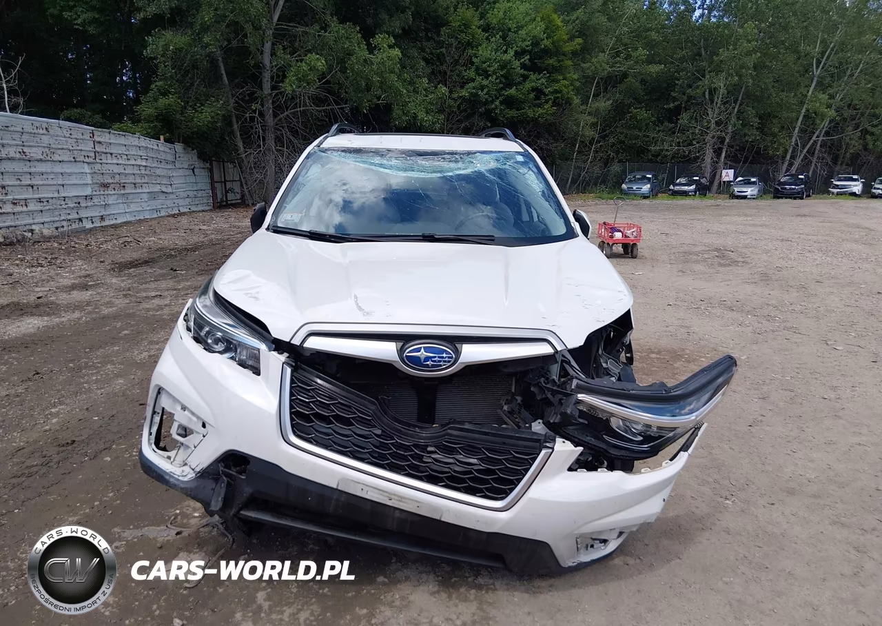 2020 Subaru Forester Premium VIN:JF2SKAJC6LH462071 - 12