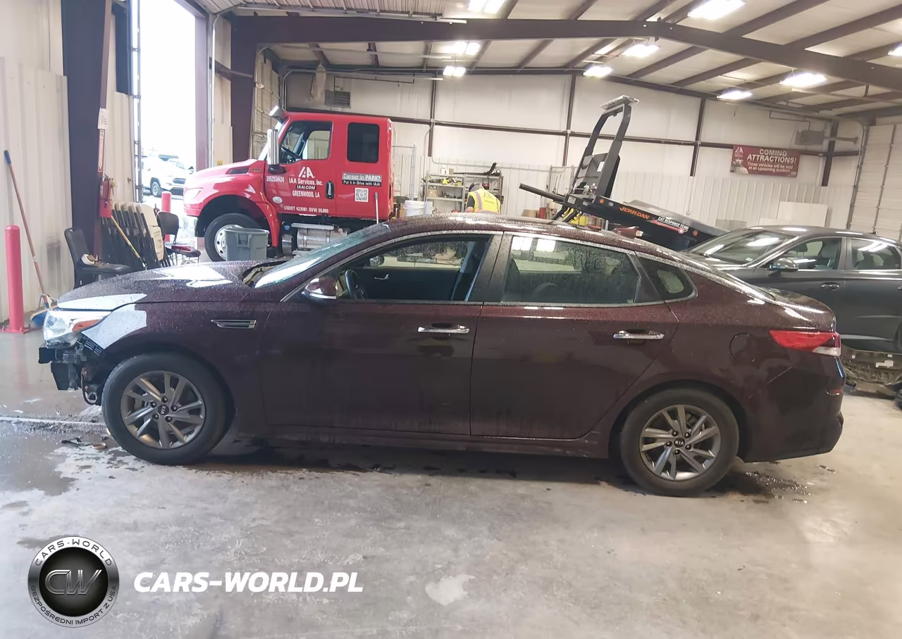 2019 Kia Optima Lx VIN:5XXGT4L35KG362149 - 14