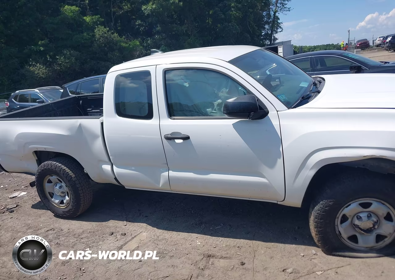 2017 Toyota Tacoma Sr VIN:5TFRX5GN0HX102368 - 13