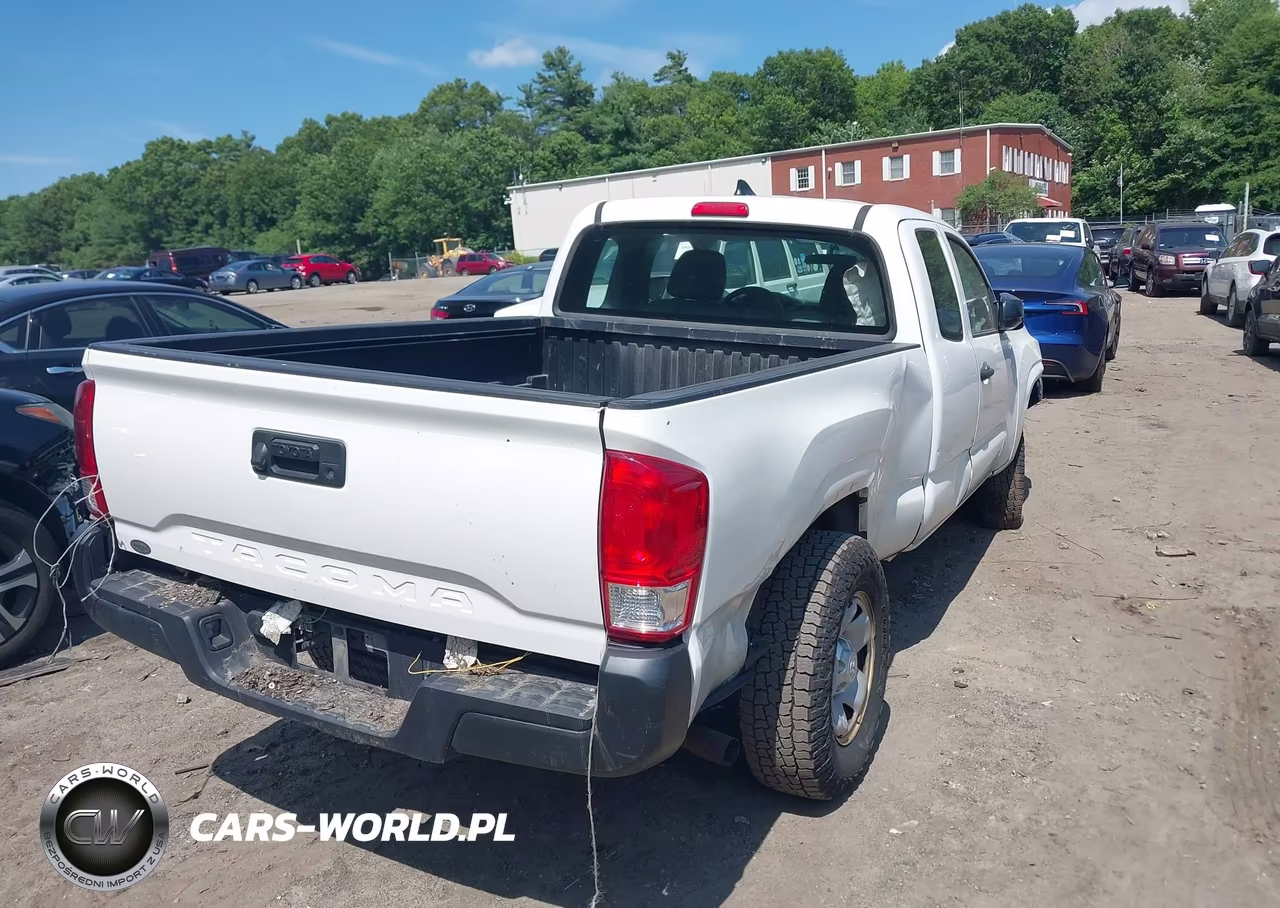 2017 Toyota Tacoma Sr VIN:5TFRX5GN0HX102368 - 4