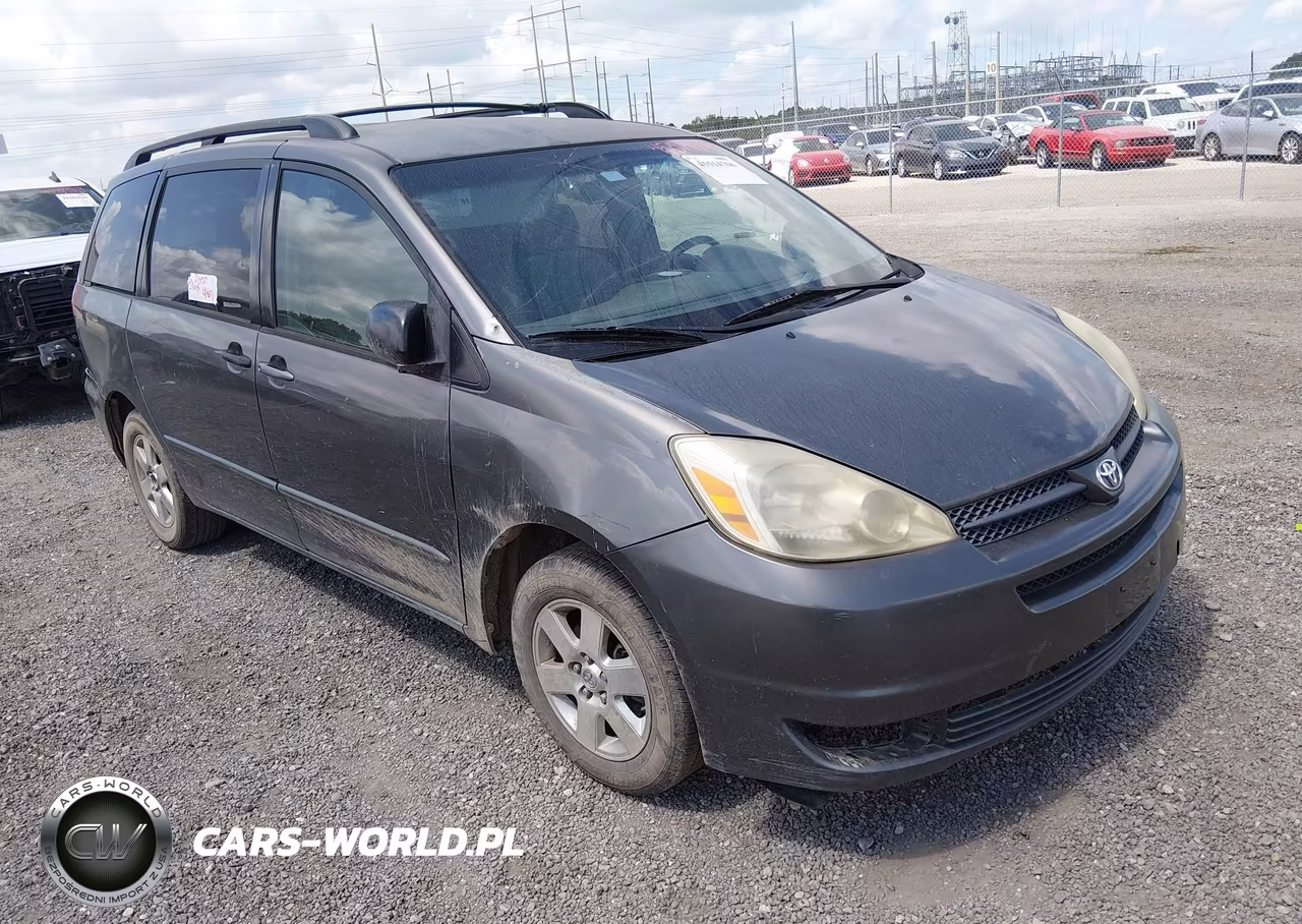 2005 Toyota Sienna Le – zdjęcie 1 z 11