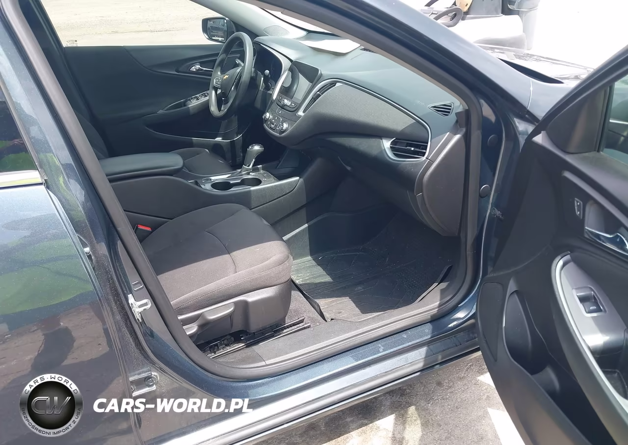 2019 Chevrolet Malibu 1Ls VIN:1G1ZB5ST3KF115979 - 5
