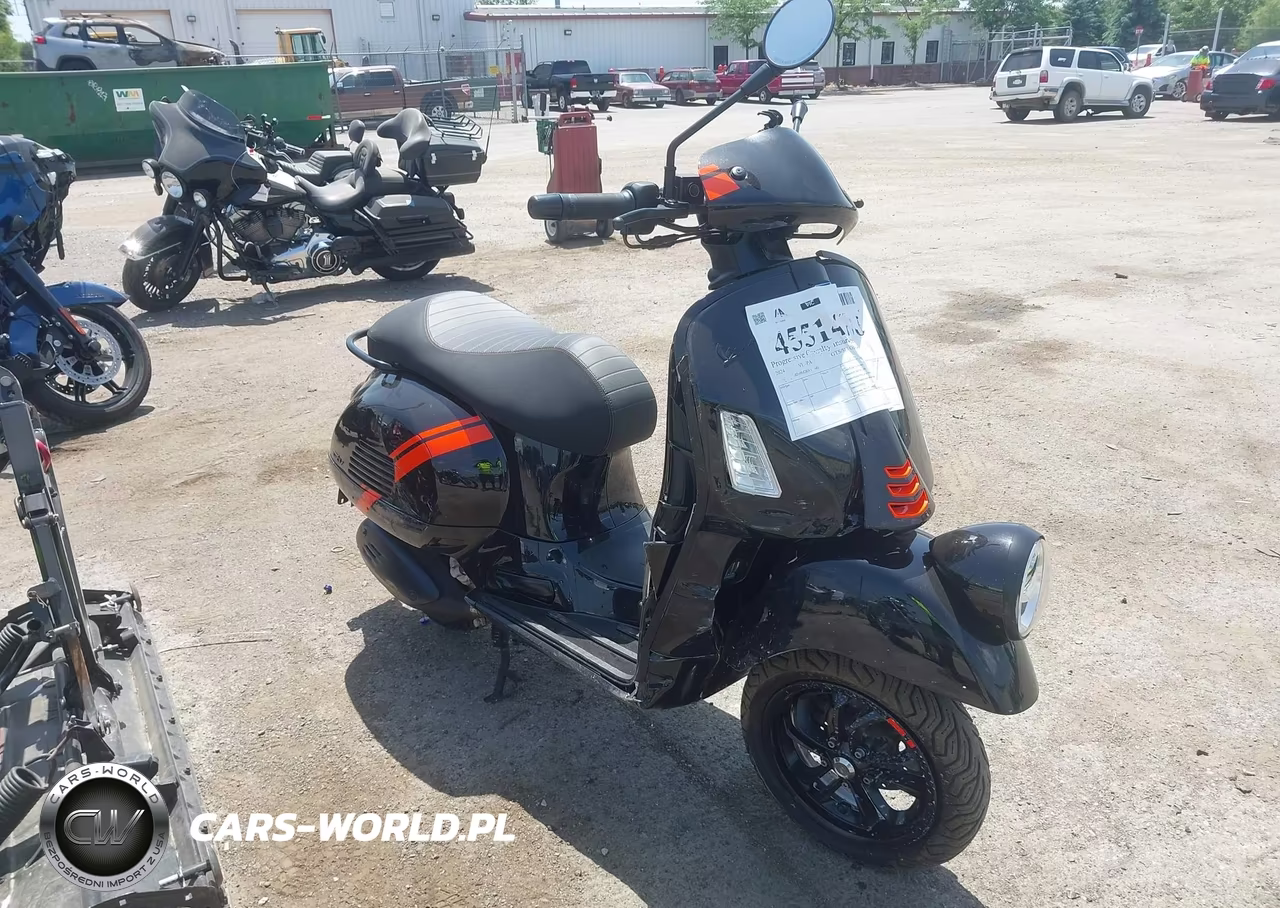 2024 Vespa Gts-Sei Giorni 300 – zdjęcie 1 z 13