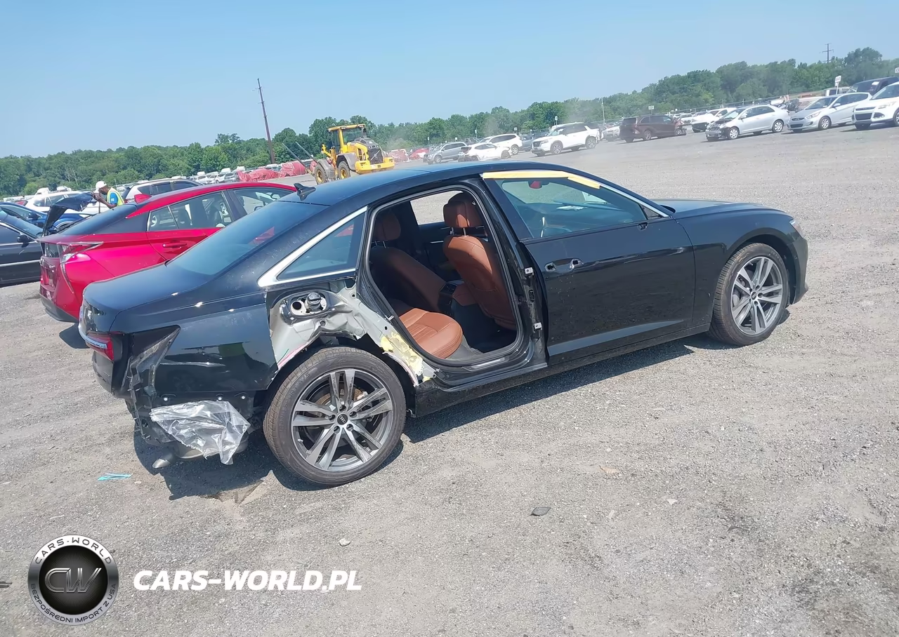 2022 Audi A6 Premium 45 Tfsi Quattro S Tronic VIN:WAUD3BF22NN016768 - 4