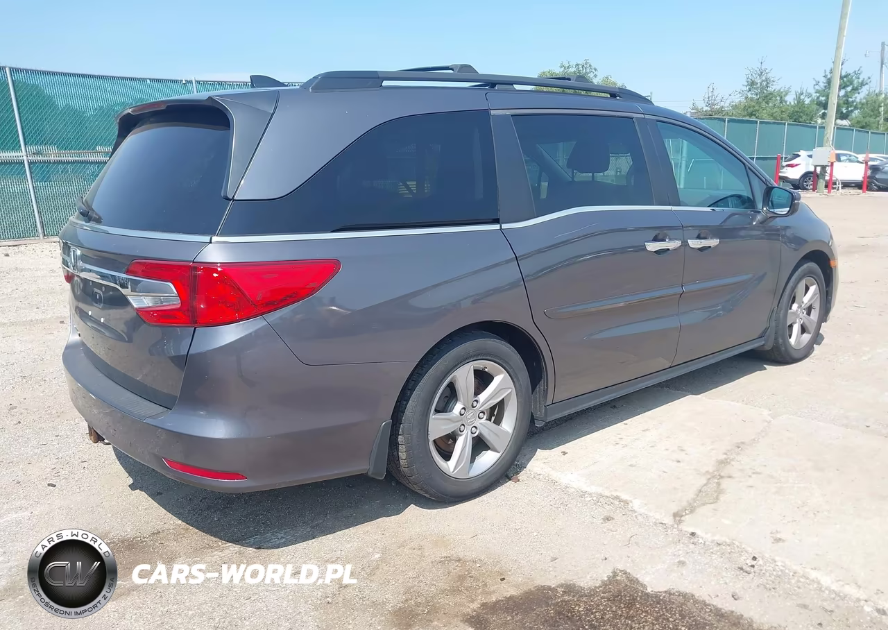 2018 Honda Odyssey Ex-L VIN:5FNRL6H79JB094028 - 4