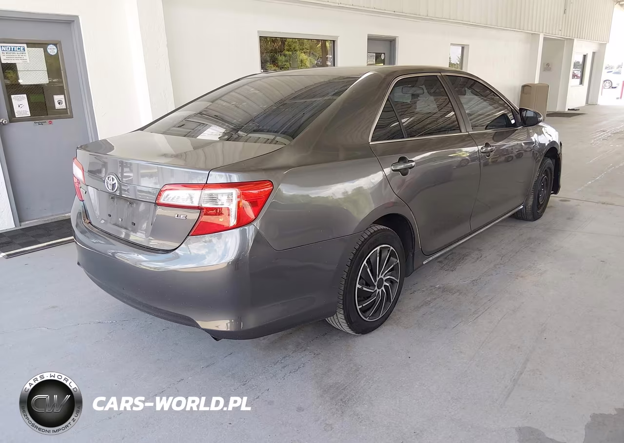 2014 Toyota Camry Le VIN:4T1BF1FK6EU459132 - 4