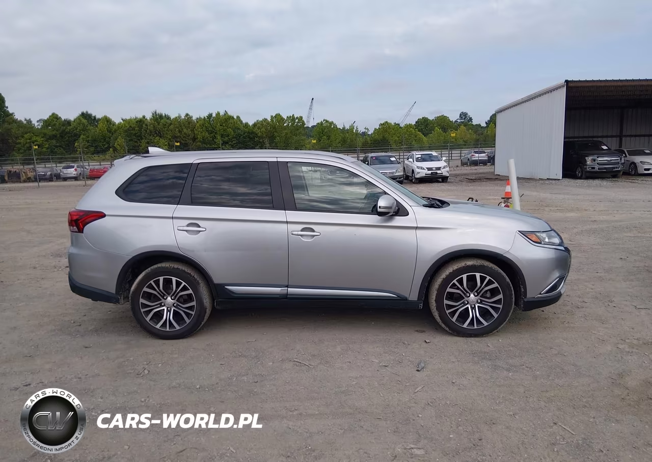 2018 Mitsubishi Outlander Se VIN:JA4AZ3A32JJ003606 - 13