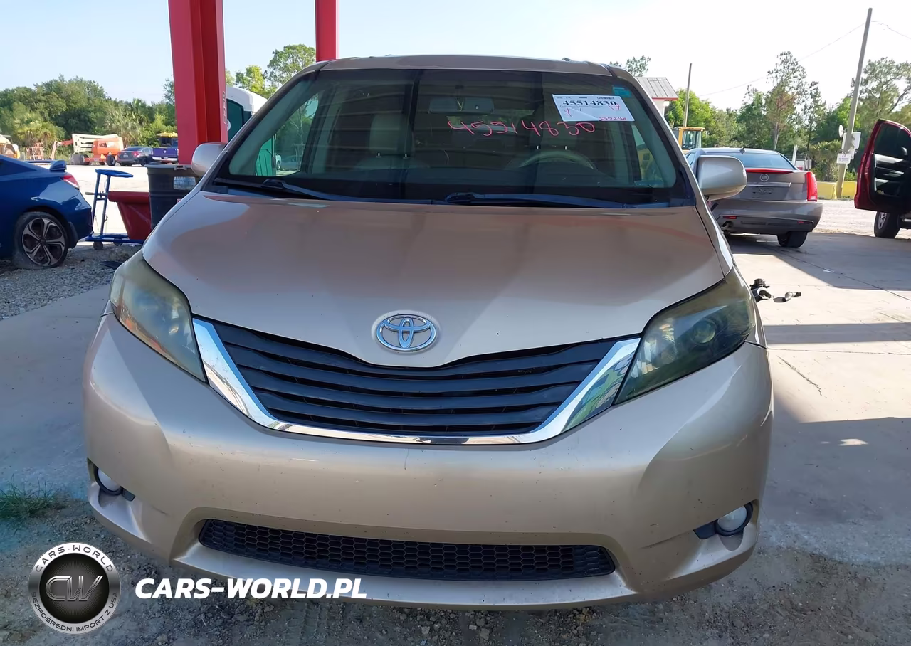 2011 Toyota Sienna Xle V6 VIN:5TDYK3DC4BS019685 - 12