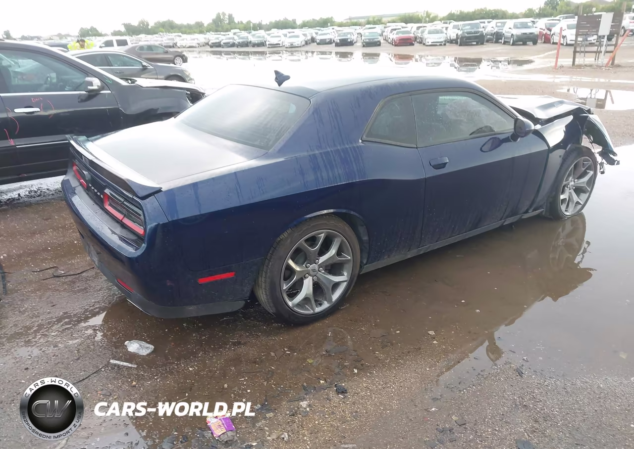 2017 Dodge Challenger Sxt Plus VIN:2C3CDZAG8HH501246 - 4