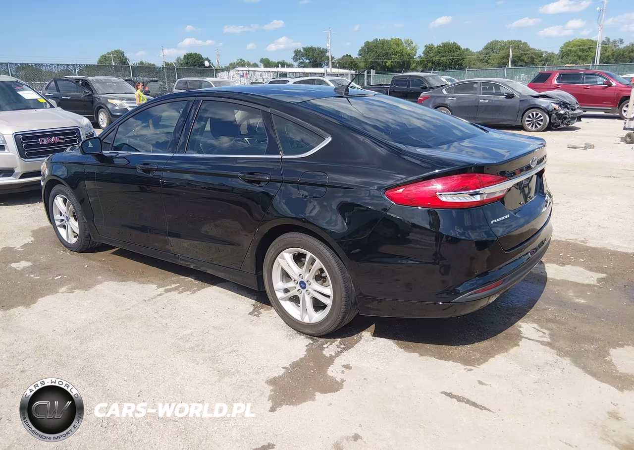 2018 Ford Fusion Se VIN:3FA6P0H75JR175858 - 3