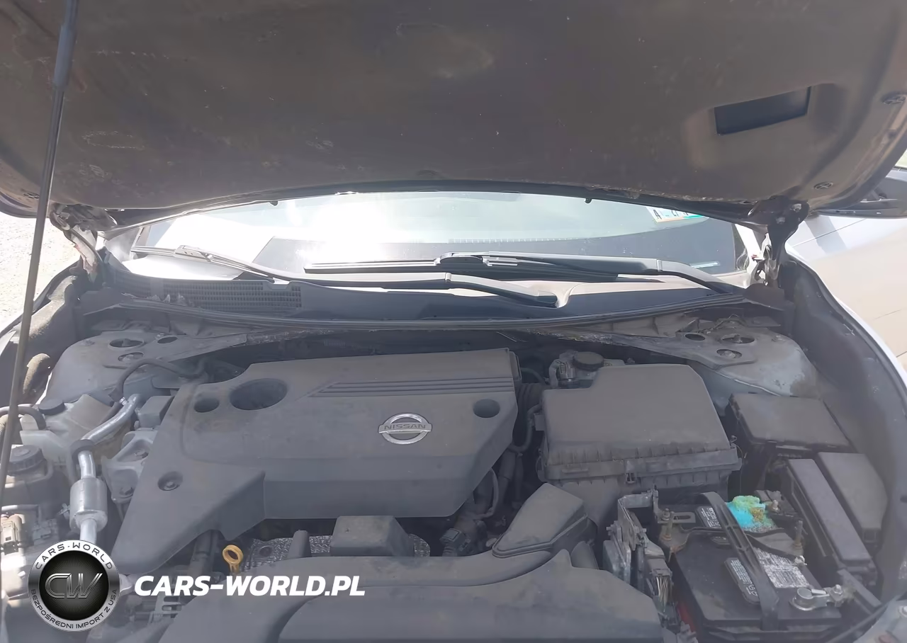 2015 Nissan Altima 2.5 S VIN:1N4AL3AP8FC110929 - 10