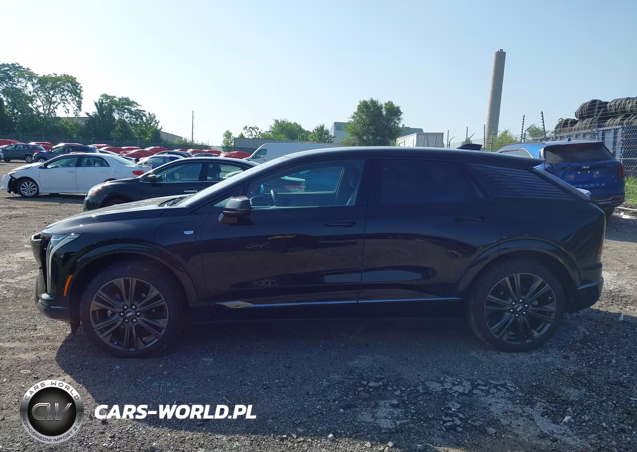 2025 Cadillac Optiq Sport 2 Awd VIN:3GYK3GMR6SS240015 - 14