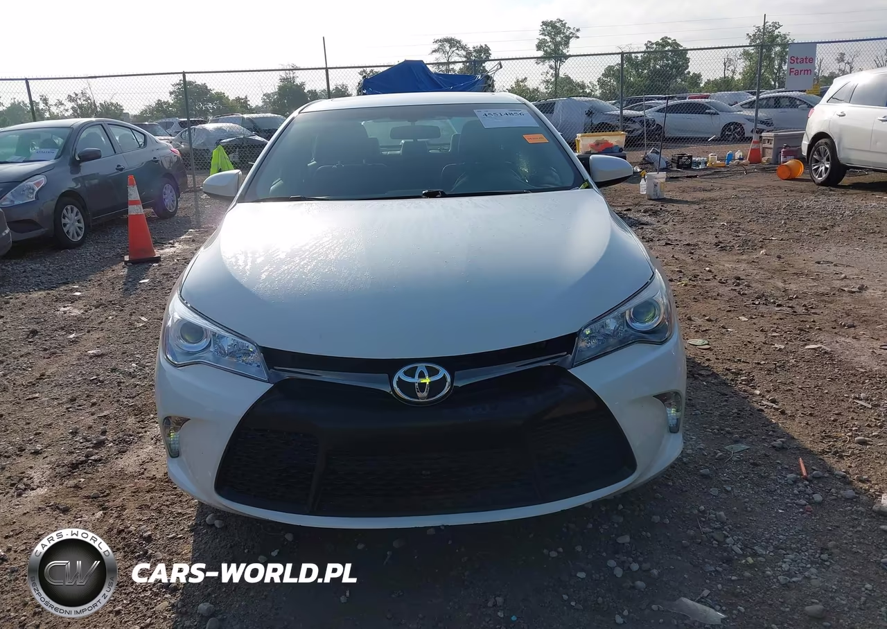 2016 Toyota Camry Se VIN:4T1BF1FKXGU140688 - 12