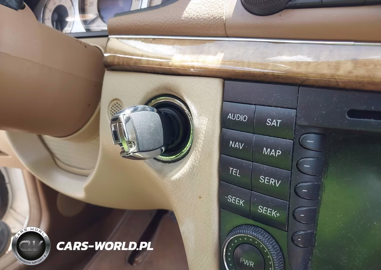 2007 Mercedes-Benz E 350 VIN:WDBUF56X07B102588 - 11