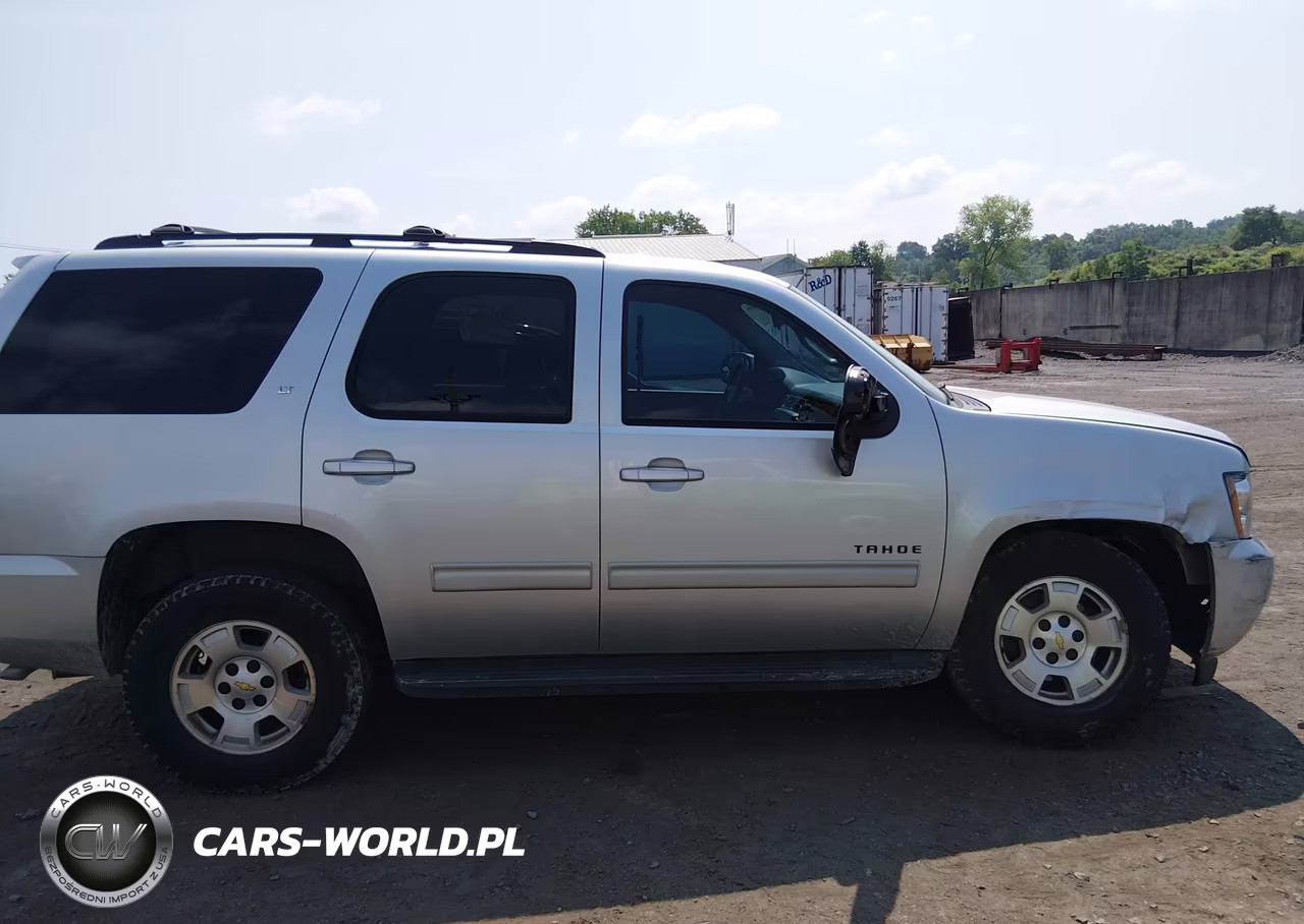 2012 Chevrolet Tahoe Lt VIN:1GNSKBE05CR106166 - 13