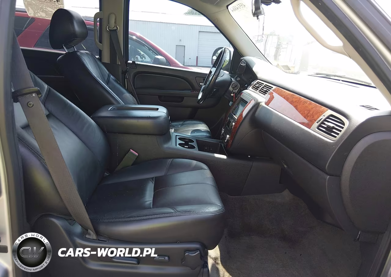 2012 Chevrolet Tahoe Lt VIN:1GNSKBE05CR106166 - 5