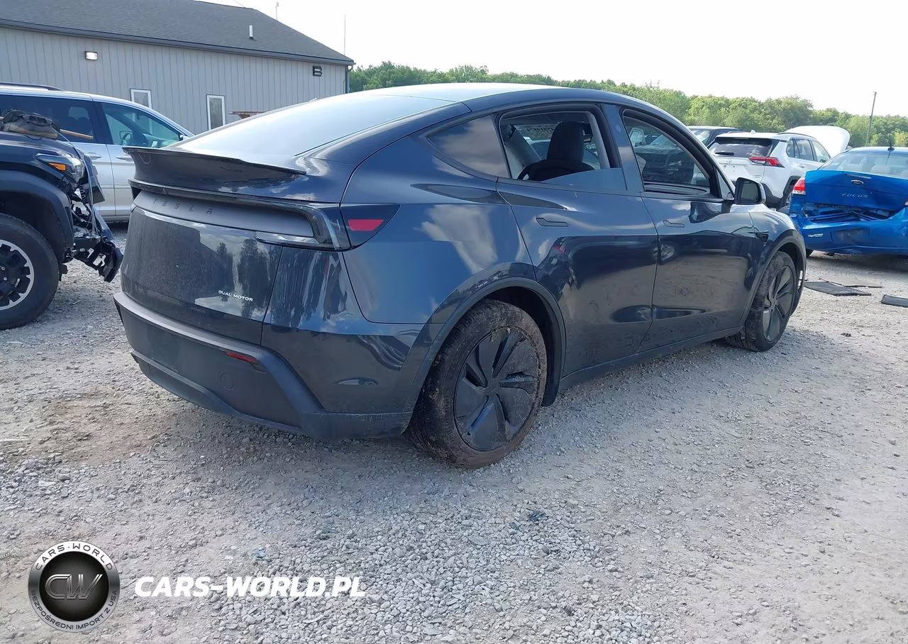 2026 Tesla Model Y All-Wheel Drive-Long Range Launch Series-Premium All-Wheel Drive VIN:7SAYGDEE6TF355113 - 4