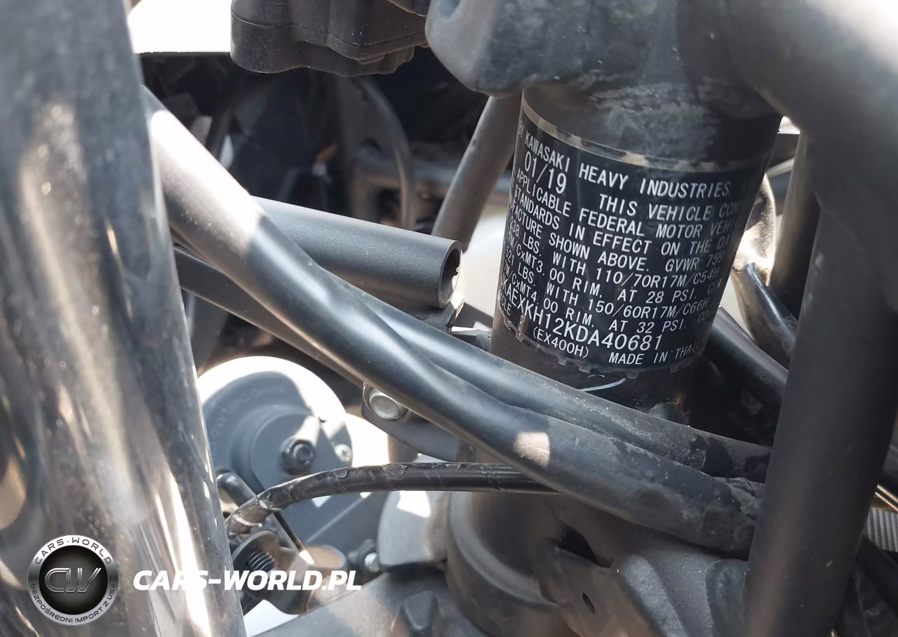 2019 Kawasaki Ex400 VIN:JKAEXKH12KDA40681 - 10