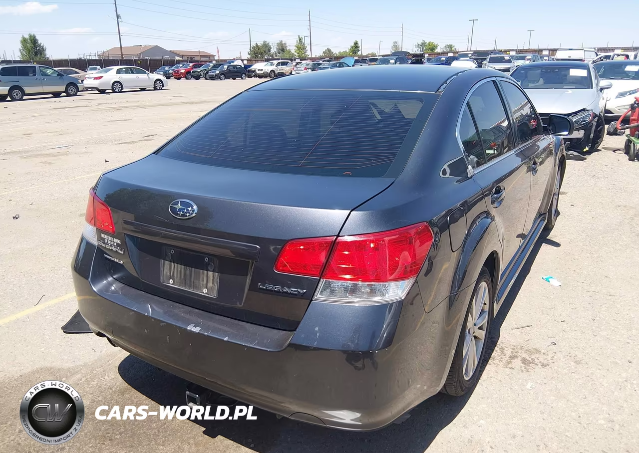 2013 Subaru Legacy 2.5I Premium VIN:4S3BMCC65D3012180 - 4
