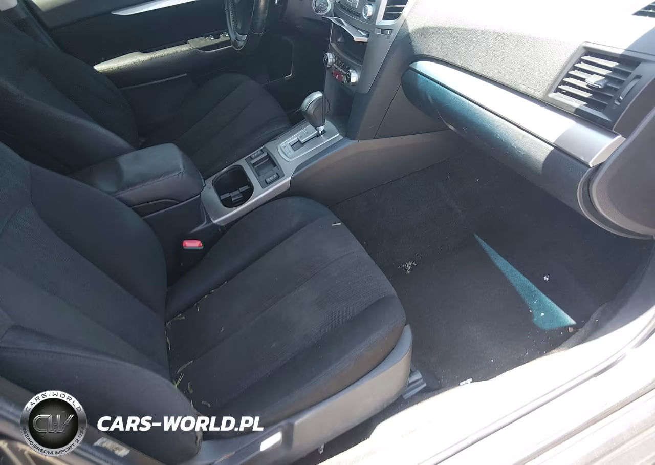 2013 Subaru Legacy 2.5I Premium VIN:4S3BMCC65D3012180 - 5