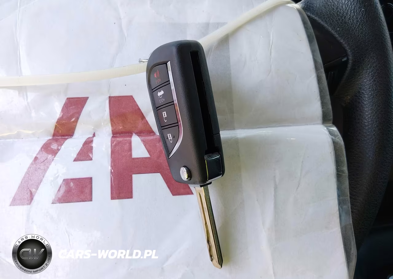 2024 Toyota Corolla Le VIN:5YFB4MDE5RP092347 - 11