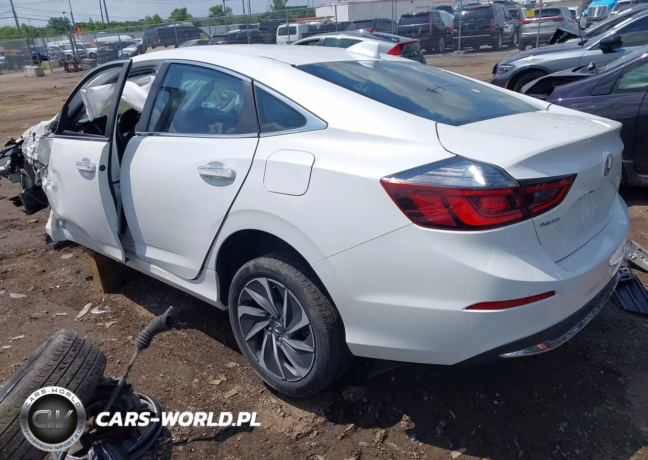 2020 Honda Insight Touring VIN:19XZE4F93LE012340 - 3
