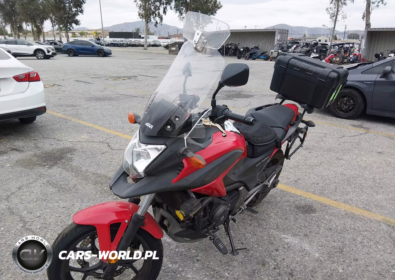 2015 Honda Nc700X VIN:JH2RC6352FK300166 - 2