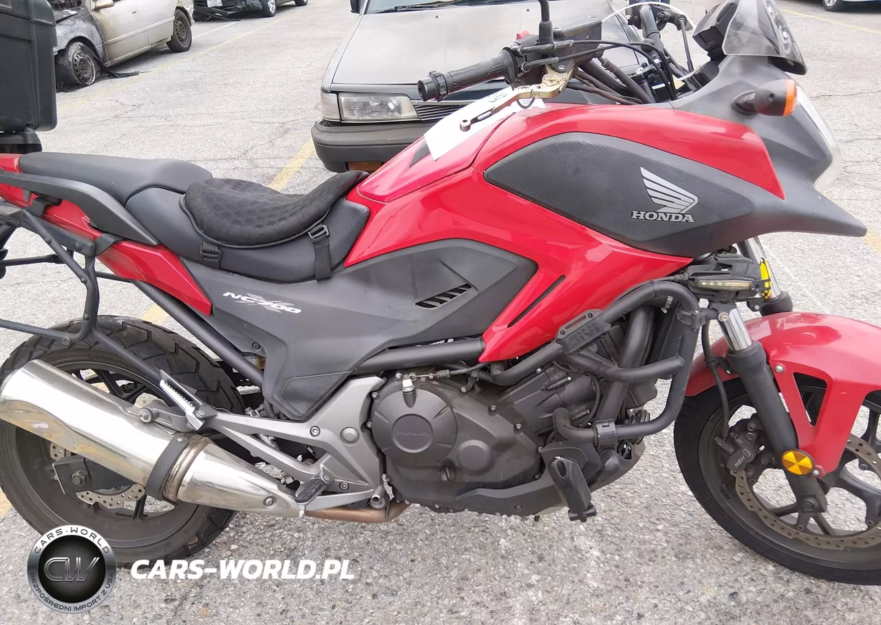 2015 Honda Nc700X VIN:JH2RC6352FK300166 - 8