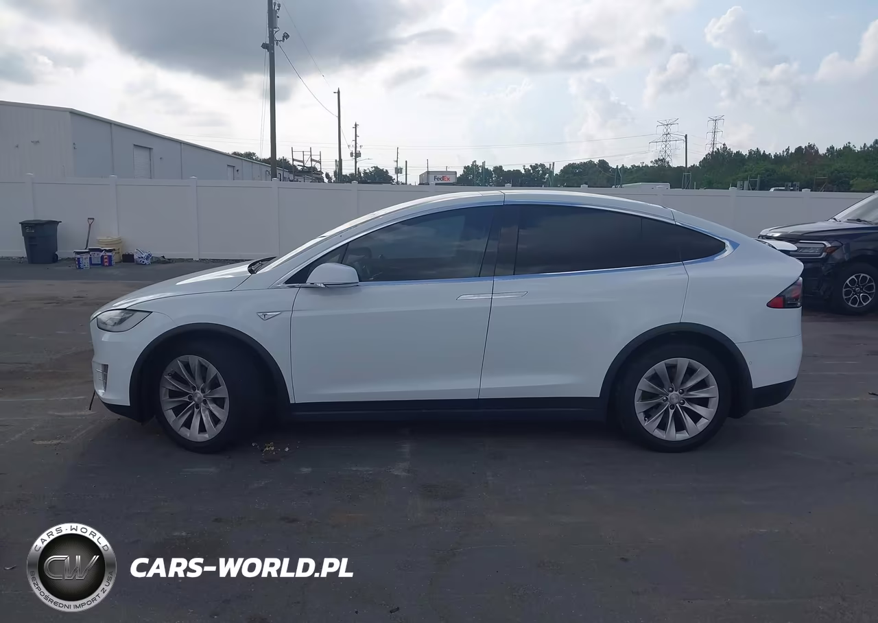 2016 Tesla Model X 60D-70D-75D-90D-P100D VIN:5YJXCBE26GF021247 - 14