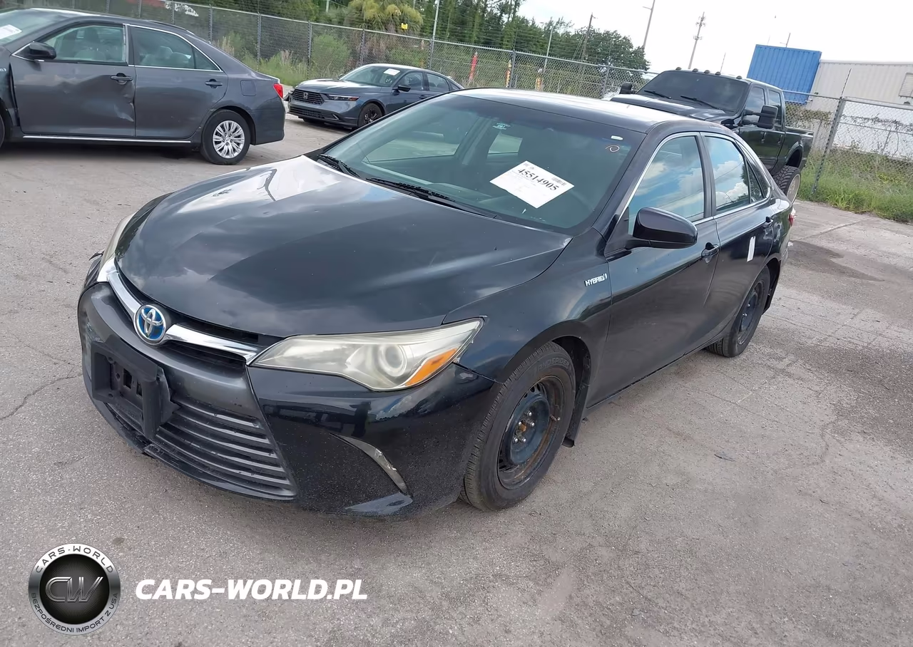 2015 Toyota Camry Hybrid Le VIN:4T1BD1FK4FU158818 - 2