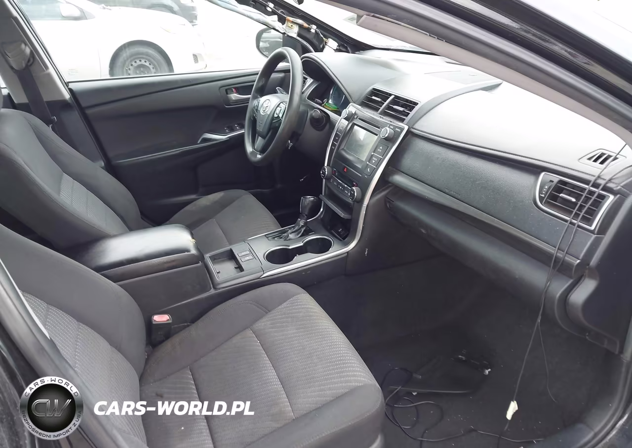2015 Toyota Camry Hybrid Le VIN:4T1BD1FK4FU158818 - 5