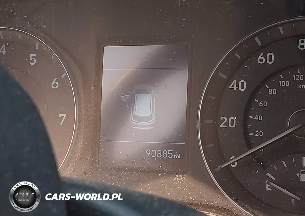 2018 Hyundai Kona Se VIN:KM8K1CAA0JU086043 - 7