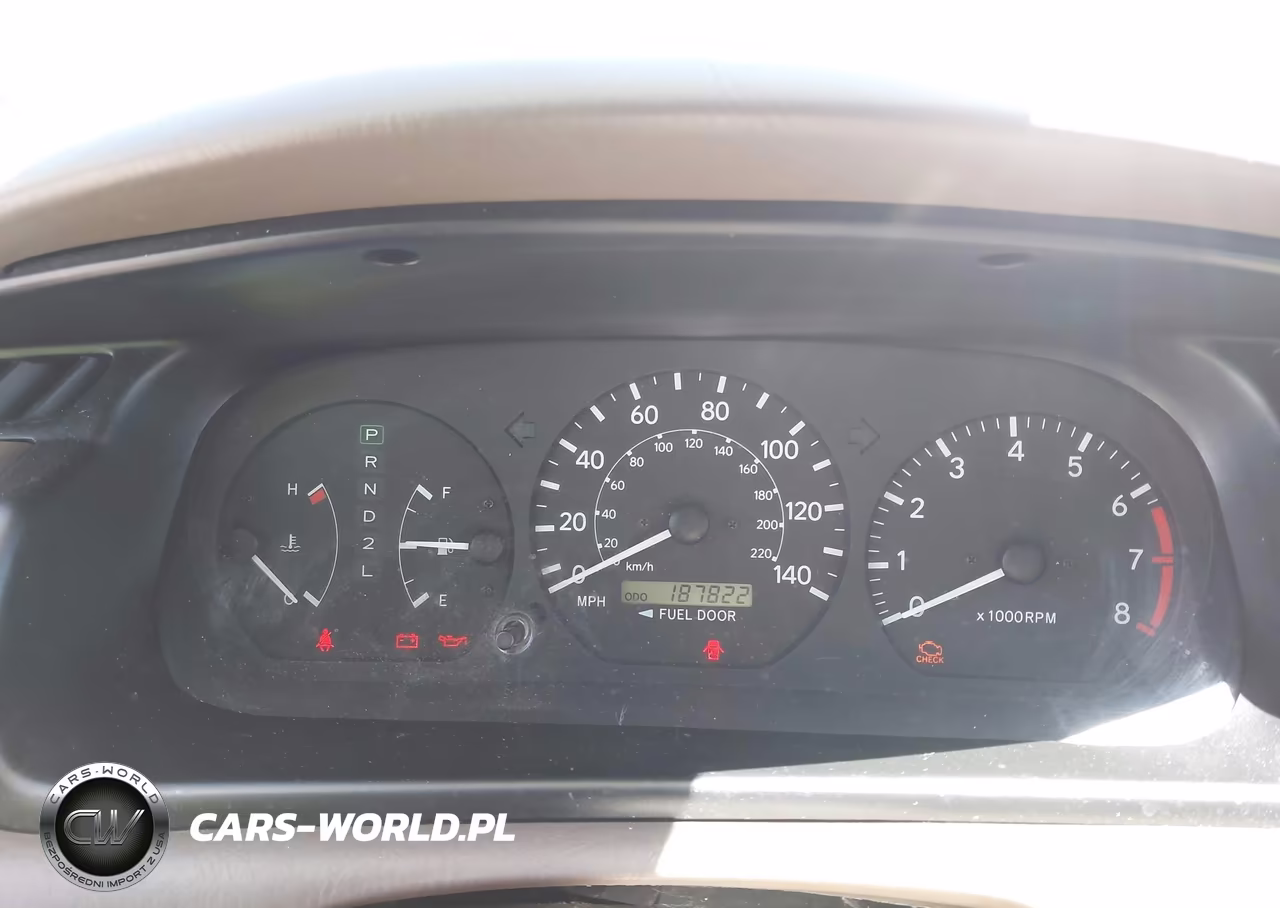 2000 Toyota Camry Le VIN:JT2BG22K5Y0413597 - 7